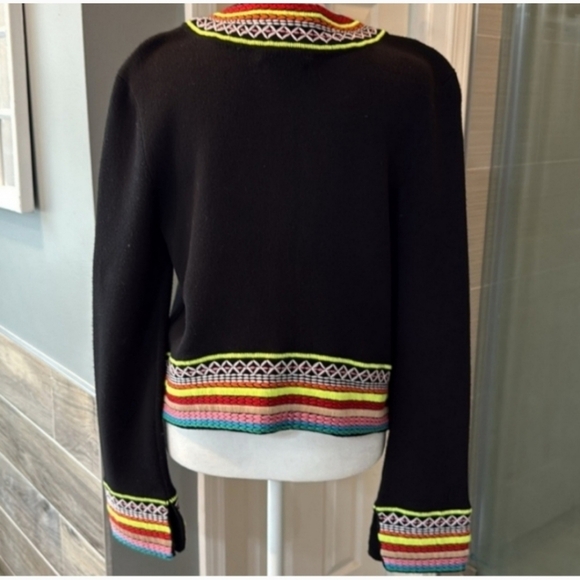 Alice + Olivia embroidered open front jacket in size XS - Picture 7 of 14